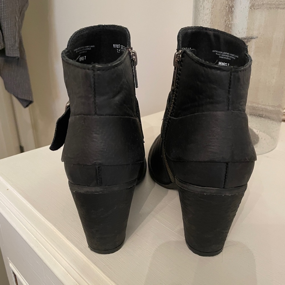 Born boots - Picture 2 of 2